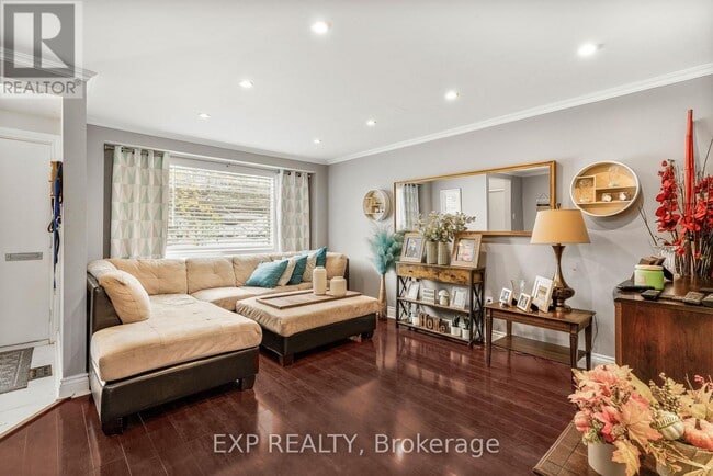 Building Photo - 7824 Jeanne D'Arc Blvd N