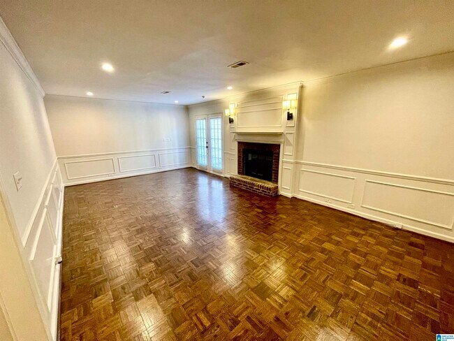 Foto del edificio - 608 Mountain Laurel Ct