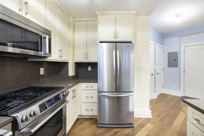 Foto del edificio - 1910 Kalorama Rd NW