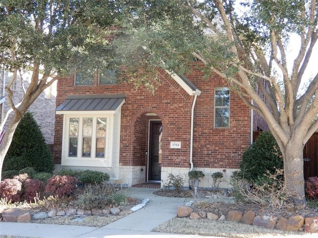 Building Photo - 1704 Estacado Dr