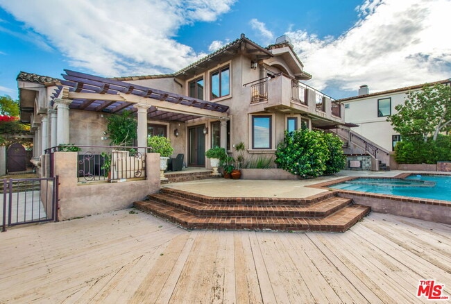 Building Photo - 24485 Park Granada