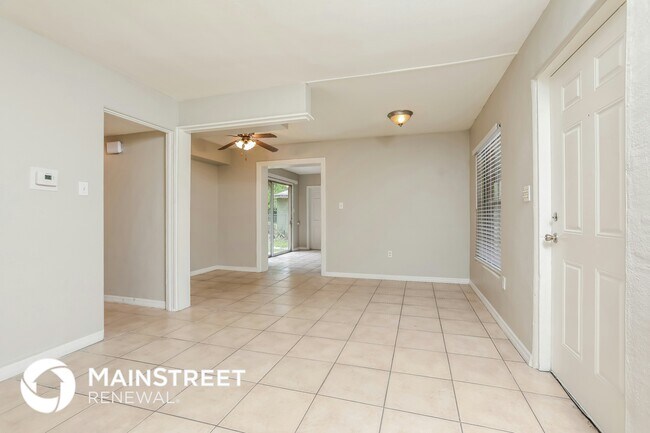 Foto del edificio - 411 S Bay Ave