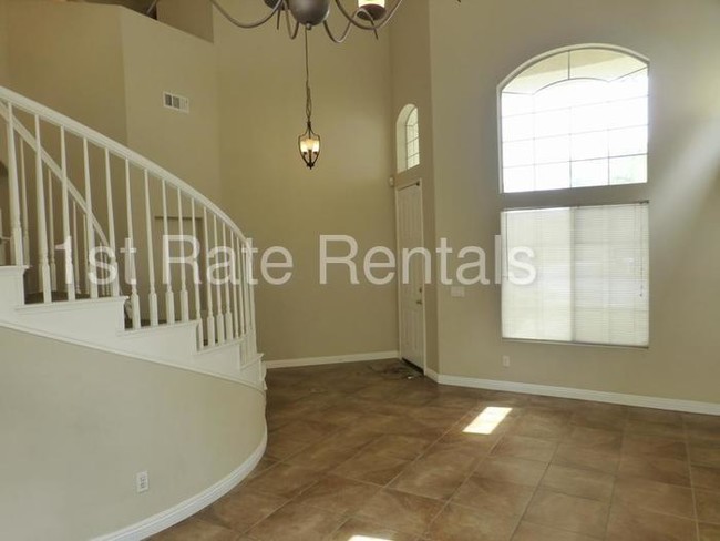 Foto del edificio - 5 Bedroom - Sunnymead Ranch home!