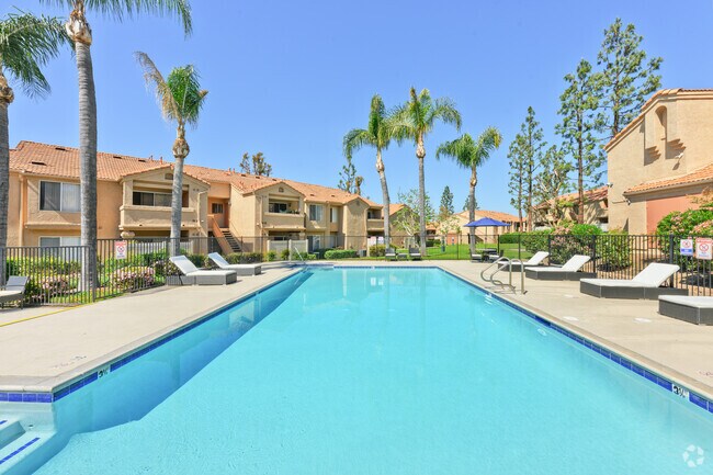 Piscina - Summerwind Apartments