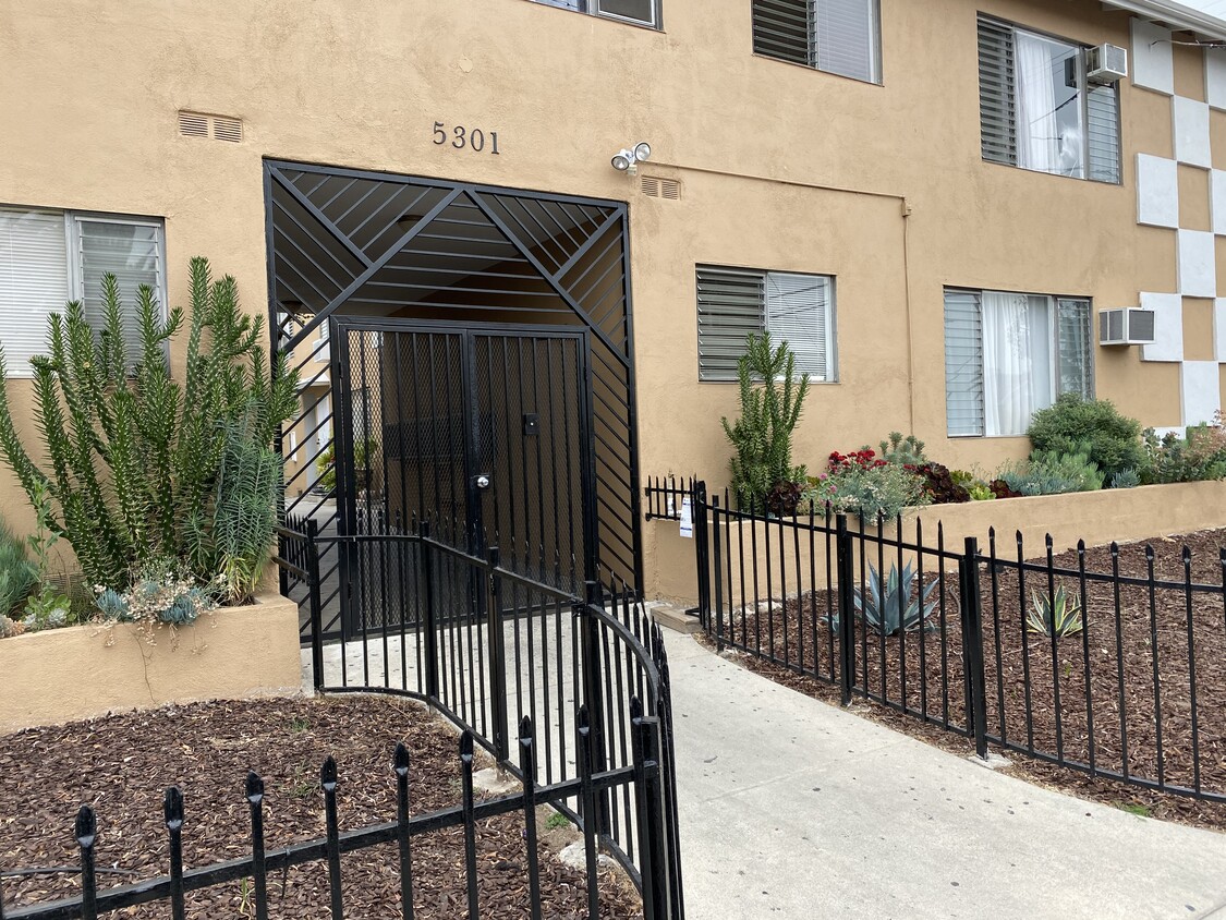 Front of the building - 5301 Lexington Ave