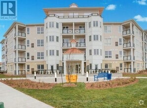 Building Photo - 50 Lakebreeze Dr