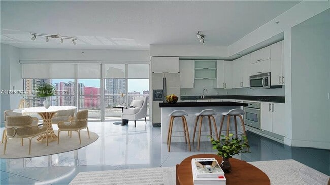 Foto del edificio - 60 SW 13th St