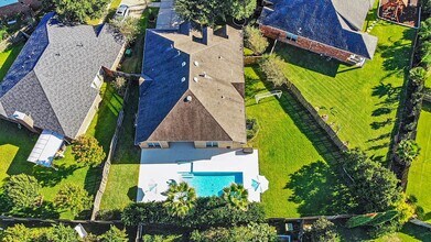 Building Photo - 5503 Honey Mesquite Way