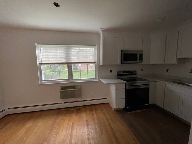 Building Photo - 151 Courtland Ave