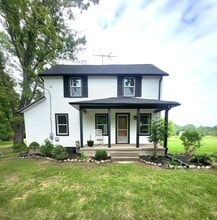 Building Photo - 7945 Willow Rd