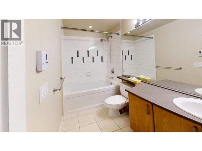 Photo du bâtiment - 4783 Dawson St