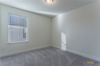 Building Photo - 1304 Long Crk Ln