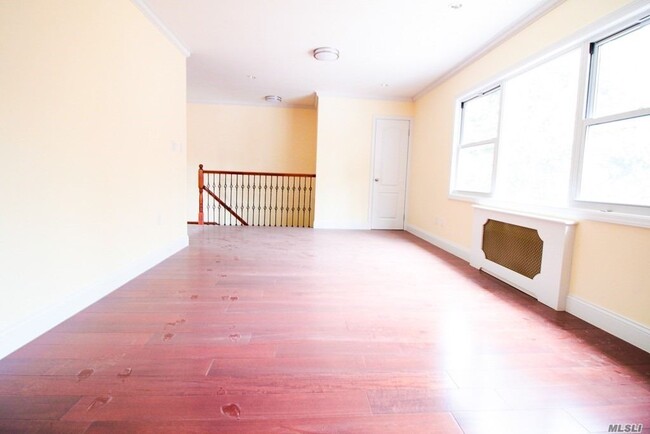Building Photo - 71-25 244th St