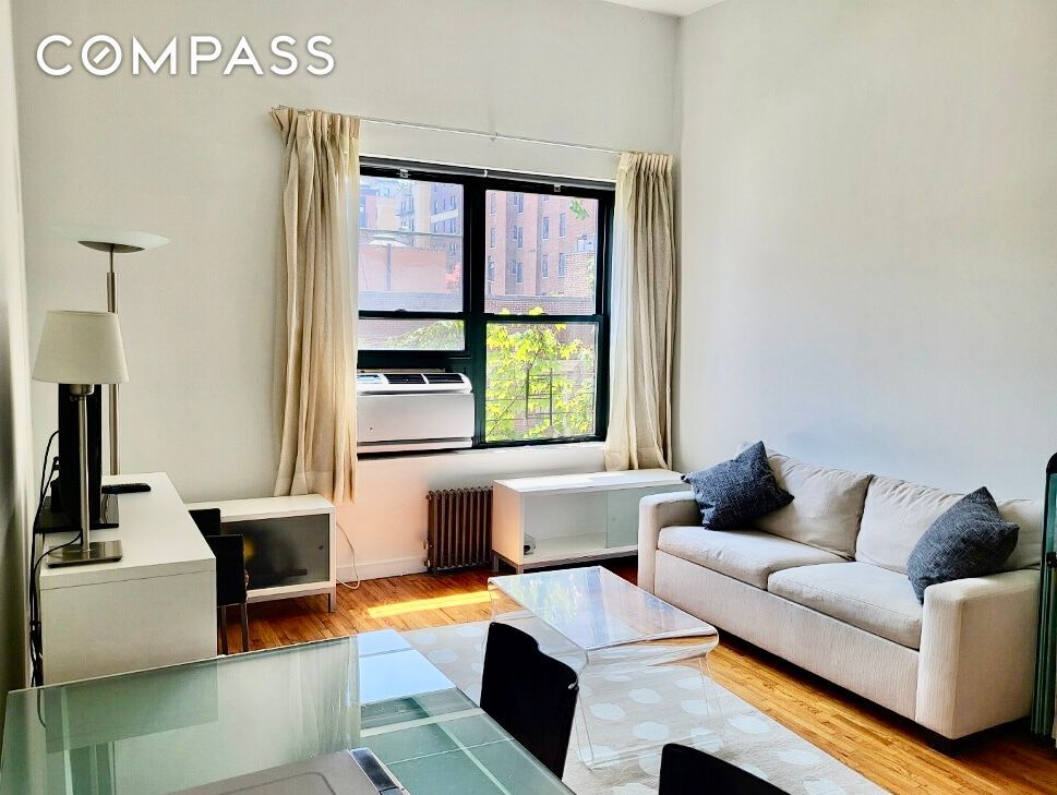 15 E 11th St Unit 8L, New York, NY 10003 Room for Rent in New York