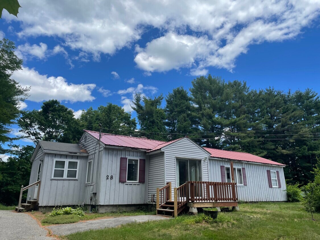 Front of house - 28 Pleasant Hill Rd