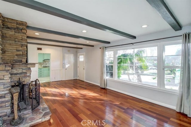 Foto del edificio - 7441 Beckford Ave