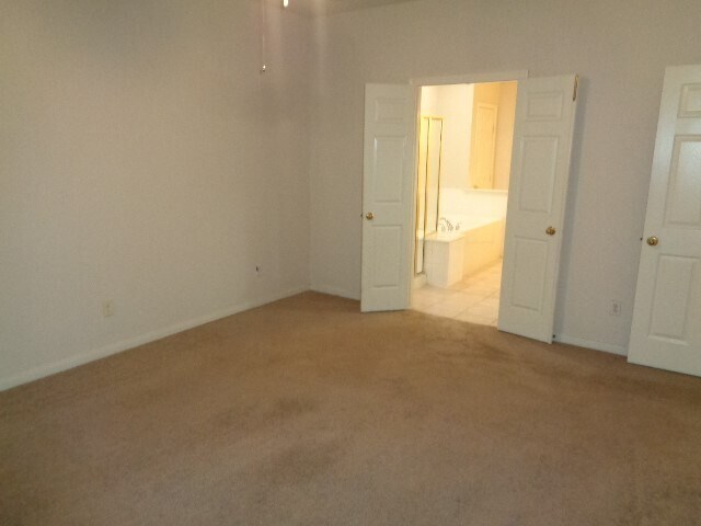 Building Photo - 10326 Thornmont Ln
