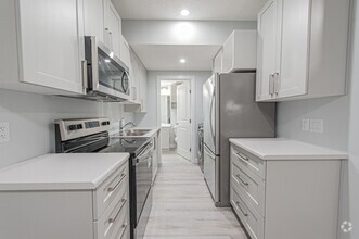 Building Photo - 1441 Cherniak Way SW