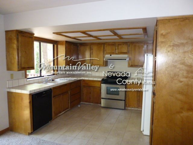 Building Photo - 11635 Tammy Way