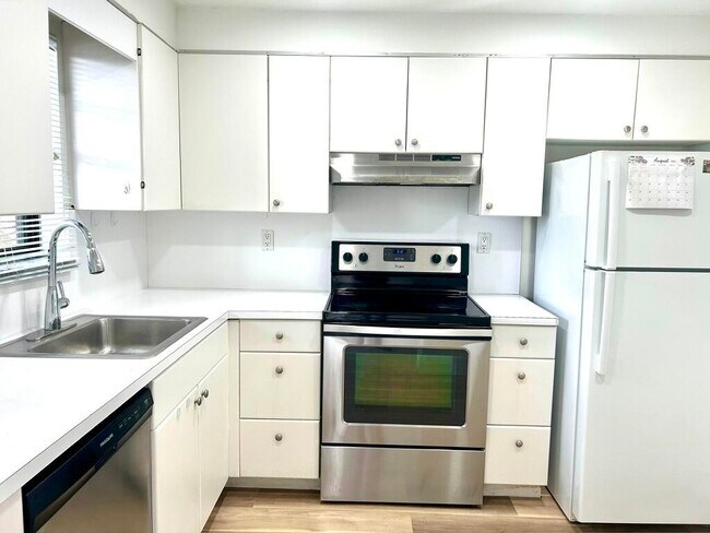 Foto del edificio - 9370 SW 8th St