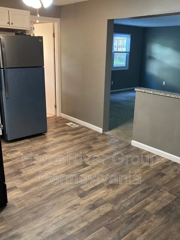 Foto del edificio - 523 Josephine St