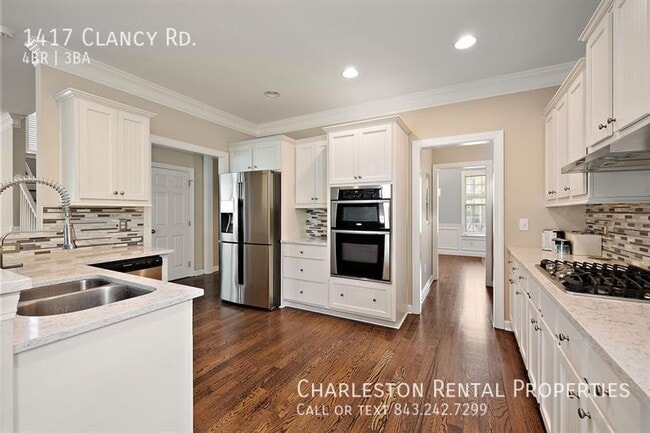 Building Photo - 1417 Clancy Rd