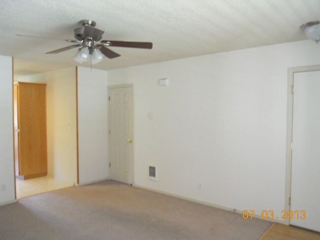 Building Photo - 294 Gun Club Rd