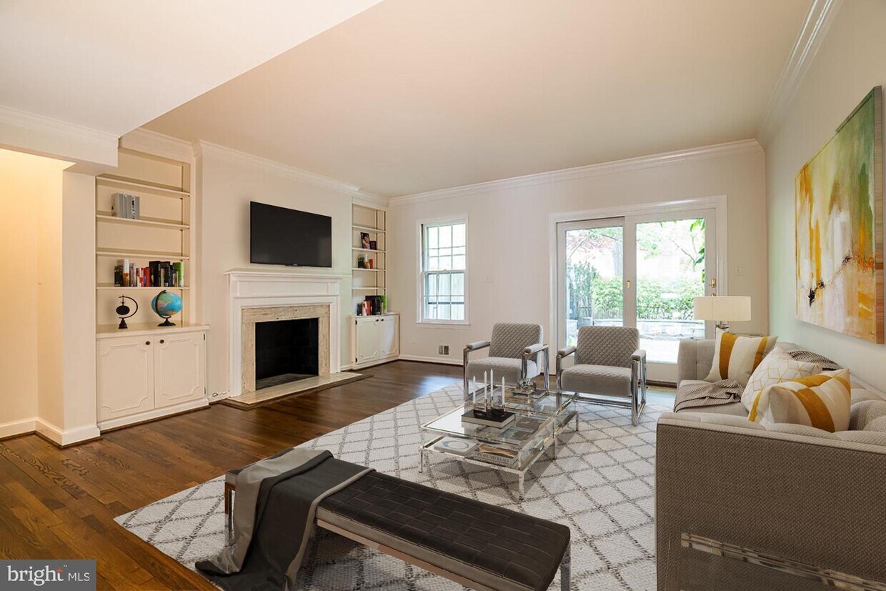 3500 Hamlet Pl Unit 702, Chevy Chase, MD 20815 Condo for Rent in