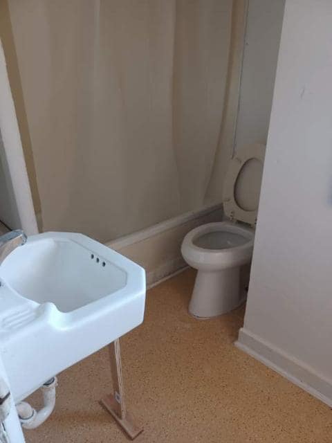 Building Photo - 1017 E Breckinridge St