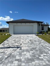 Building Photo - 2207 NW 25th Ln