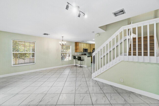 Foto del edificio - 1731 NW 94th Ave