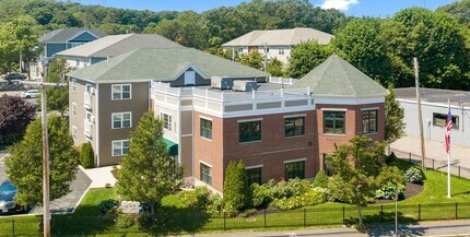 Building Photo - 245 Willard St