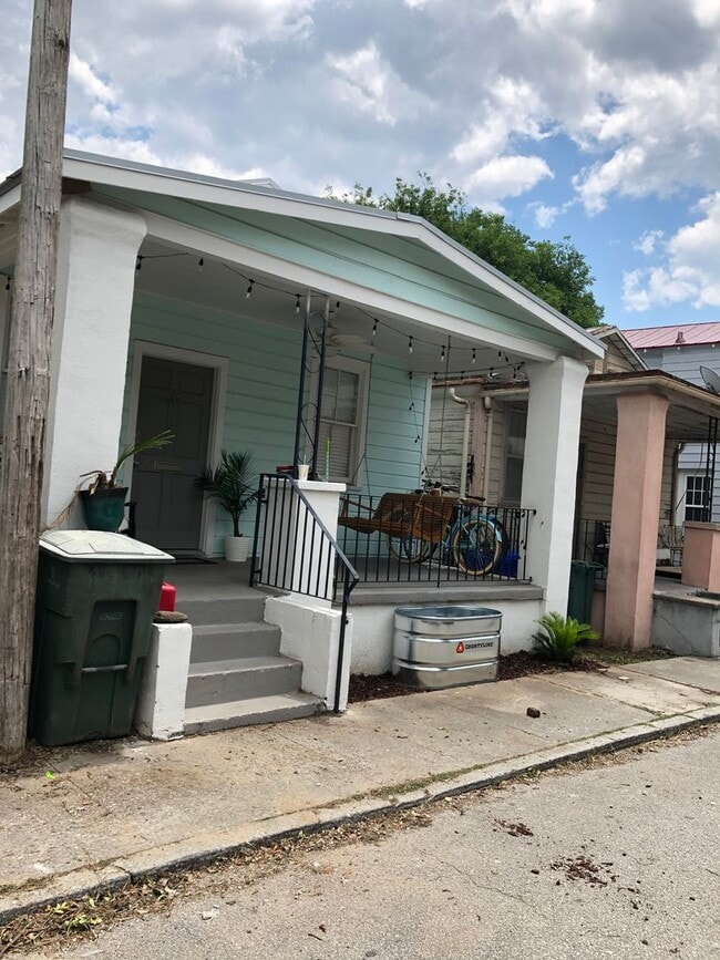 Building Photo - 8 Maranda Holmes St