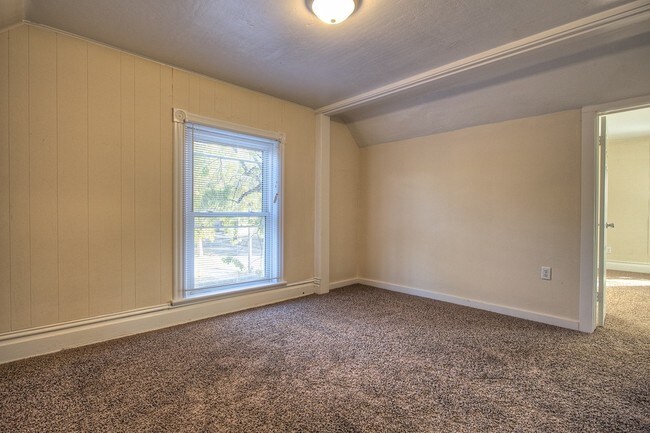 Building Photo - 135 Indiana Ave SW