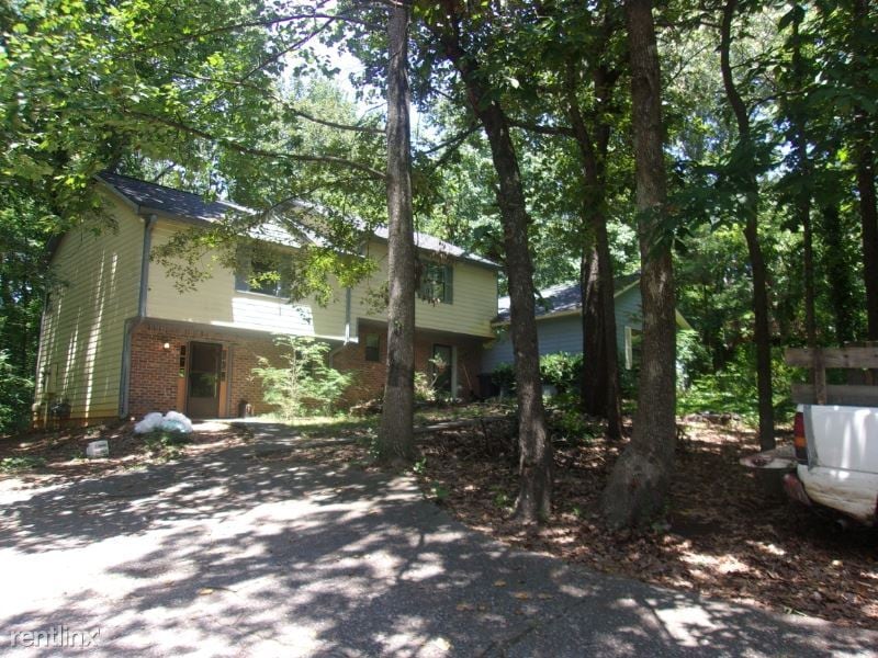 1505 Barnes Mill Rd, Marietta, GA 30062 Townhome Rentals in Marietta