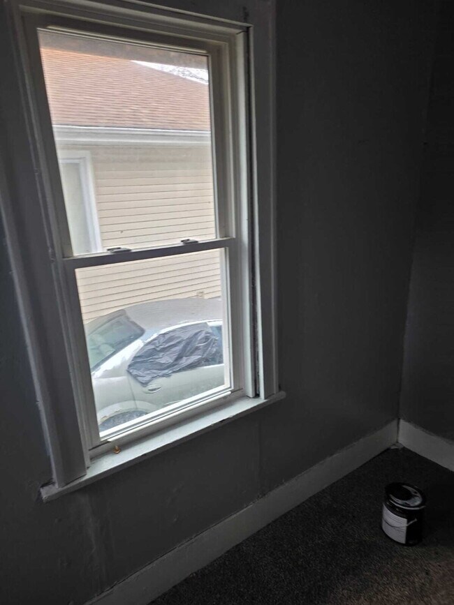 Foto del edificio - 2-Bedroom Gem on Barrie Avenue – Perfectly Quaint Living in Flint!