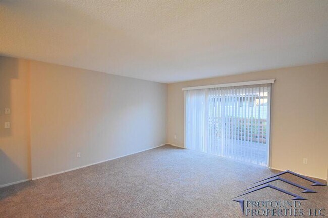Building Photo - 6030 SW 130th Ave