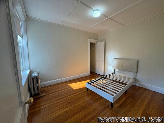 Foto del edificio - 1179 Boylston St