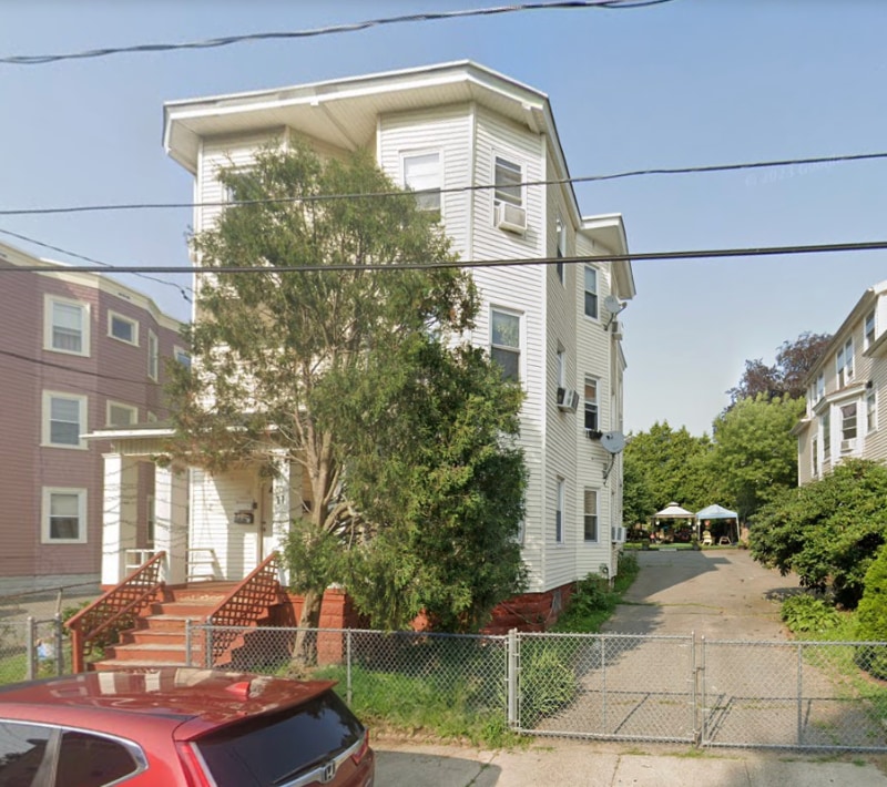 Primary Photo - 13 Union St