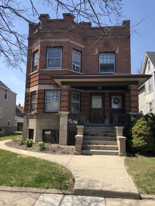 ¡Bienvenido a casa! - 421 Hannah Avenue