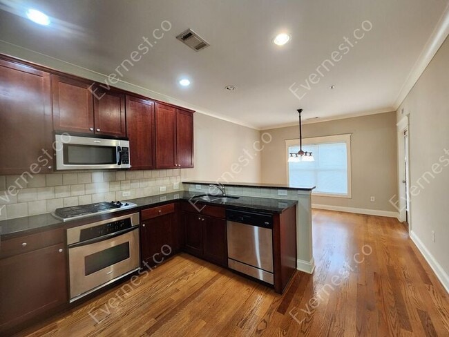 Building Photo - 2115 Gorman Grove