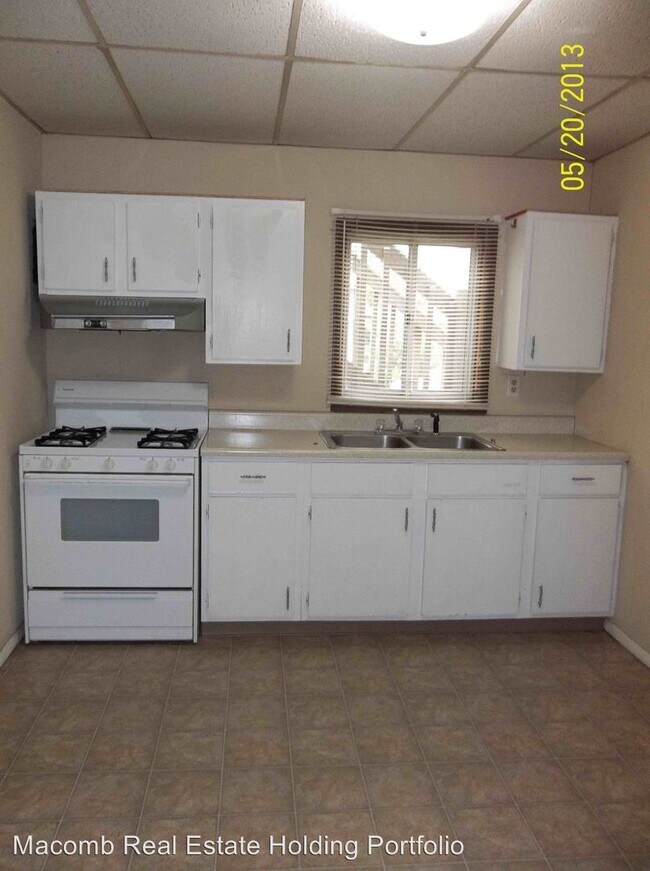 414 W Wheeler St, IL 61455 Room for Rent in IL