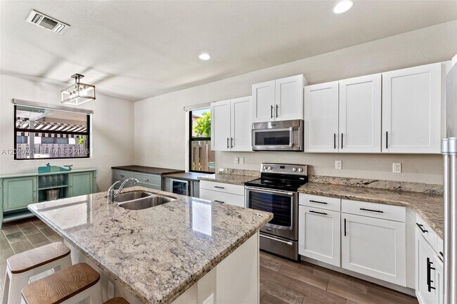 Foto del edificio - 25021 SW 118 Ct
