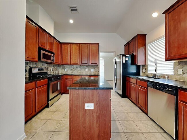 Building Photo - 15006 Summer Villa Ct
