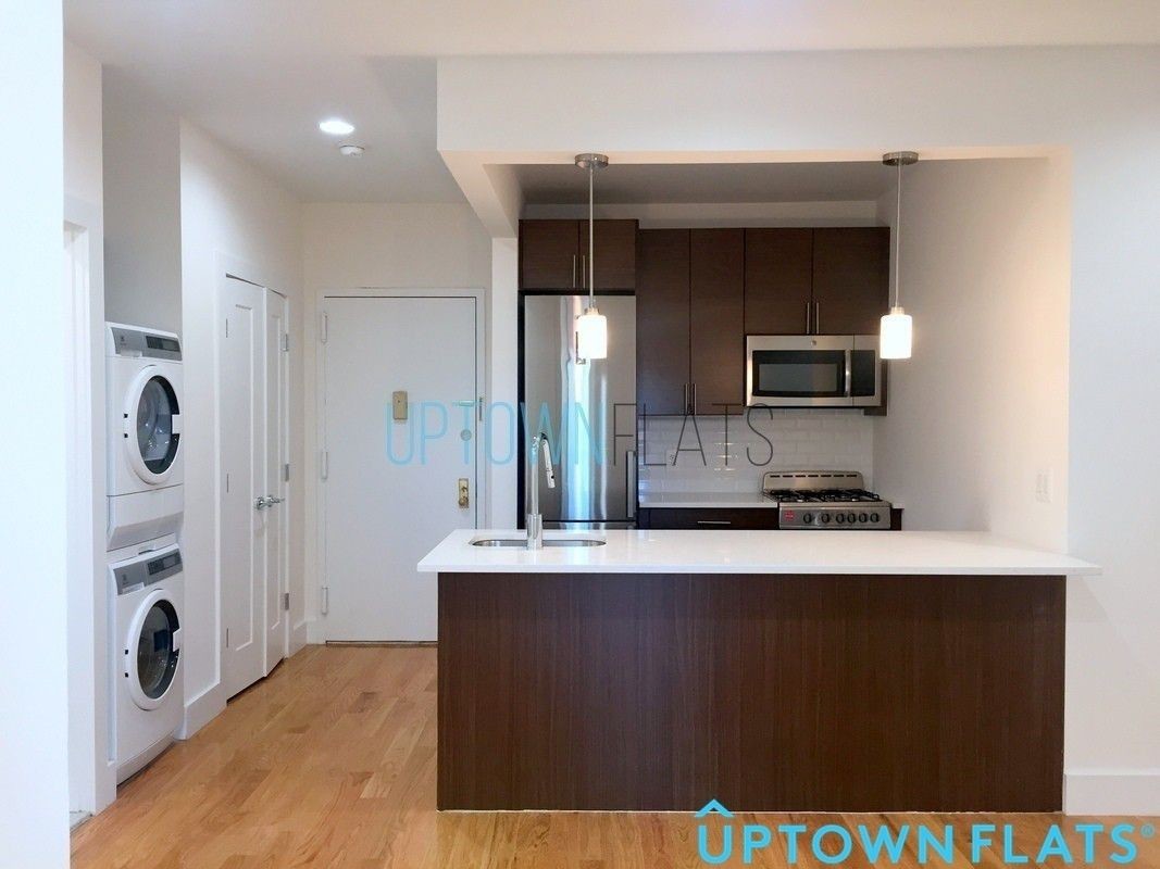 Foto principal - 539 Malcolm X Blvd