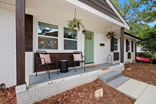 Building Photo - 4528 Somerdale Ln