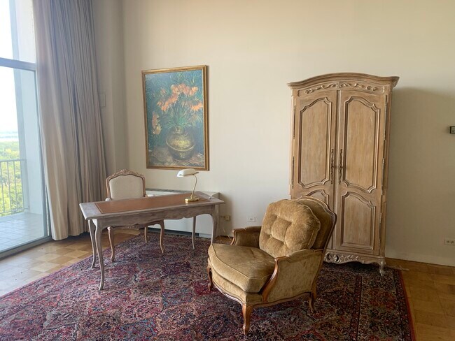 Living Room - 1200 N Nash St