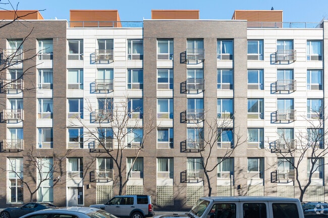 Building Photo - 229 N 8th St