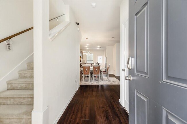 Building Photo - 4506 Champions Landing Dr
