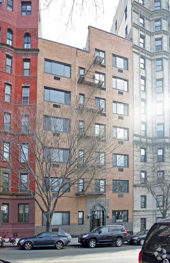 126 Riverside Dr, New York, NY 10024 Apartments in New York, NY